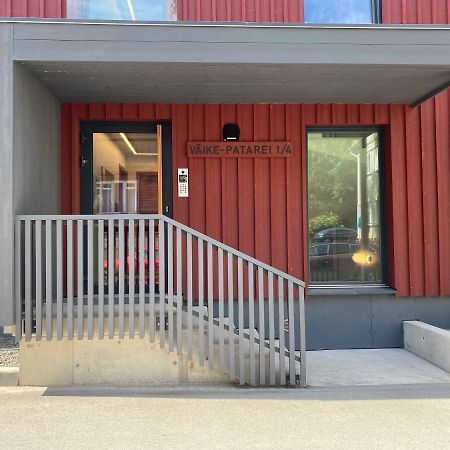 Vp Kalamaja Apartment With Garage Reval Esterno foto